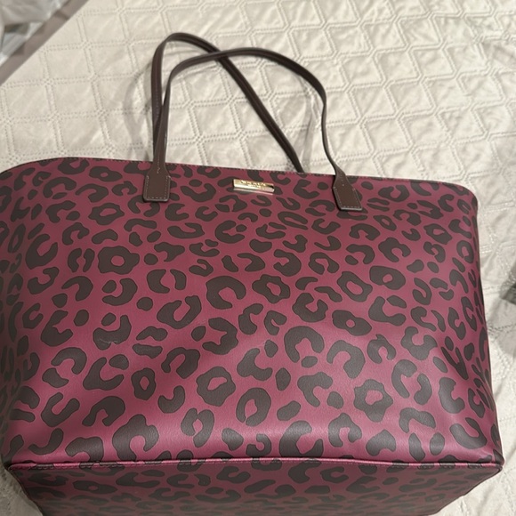 Kate Spade Tote Bag. - Picture 7 of 16